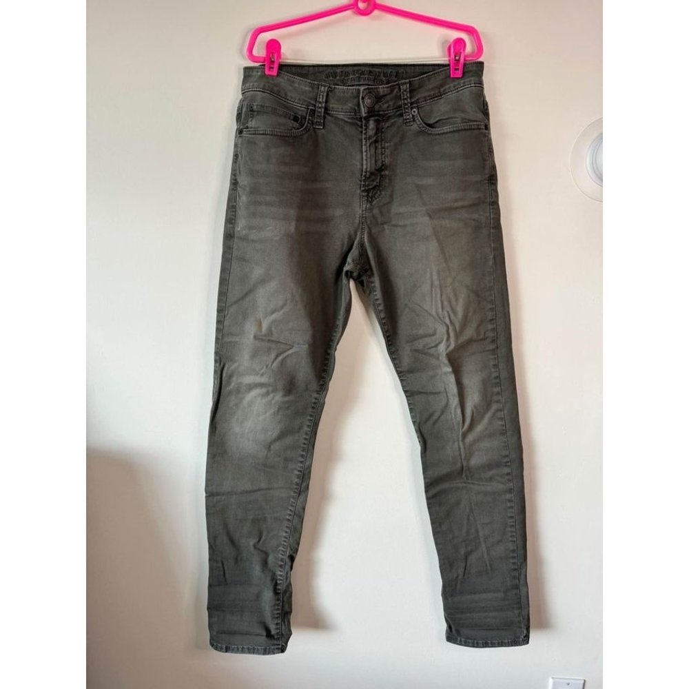 American Eagle Washed Jeans (Men’s 33x31)